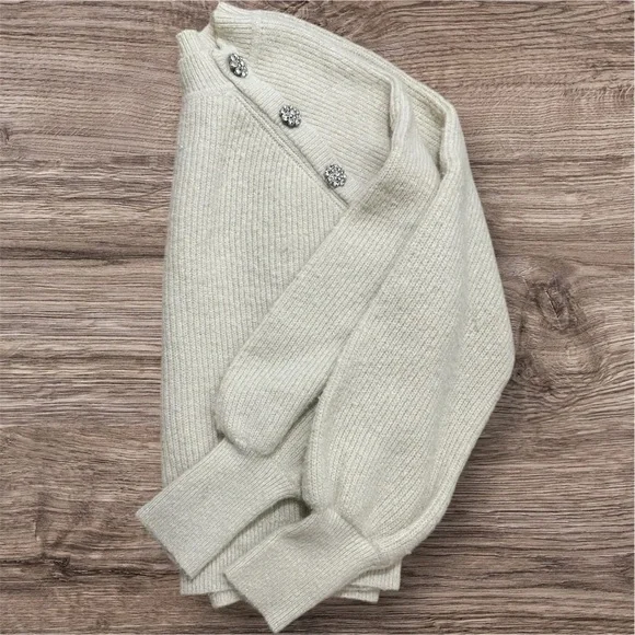 NWT On 34th Rhinestone Button Shoulder Ribbed Sweater - Picture 6 of 7